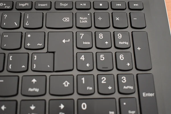 Teclado numérico de una laptop