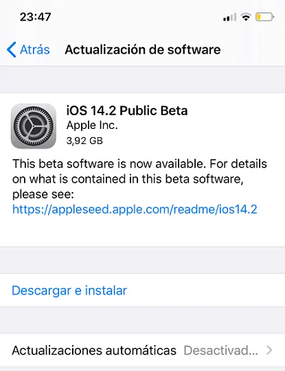 Opción para descargar e instalar iOS 14 en un iPhone