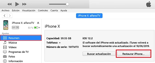 Opción para Restaurar iPhone en iTunes.
