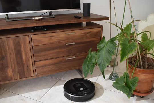 Robot Roomba controlado mediante la voz por Alexa
